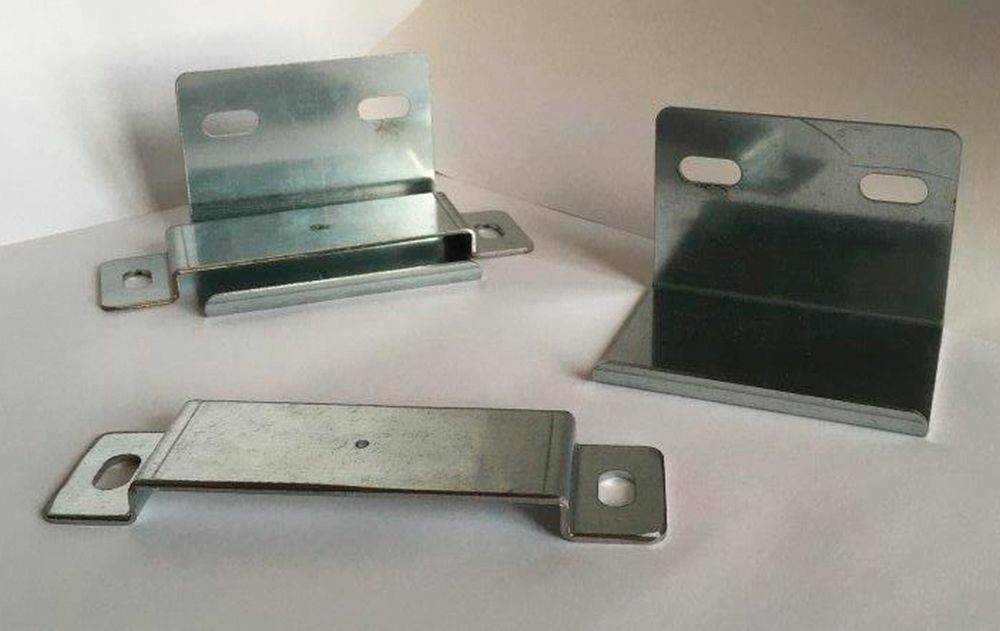 [96030005] KBS Haubenbefestigungskit für Trapez und Kastenwandhauben