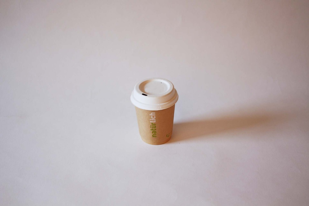 Kaffeebecher Ø80 mm 200 ml – 500 Stück, braun mit Bagassedeckel / braun / 1000 Stk.